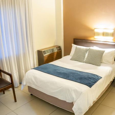 Elgro Hotel Potchefstroom Eksteriør bilde