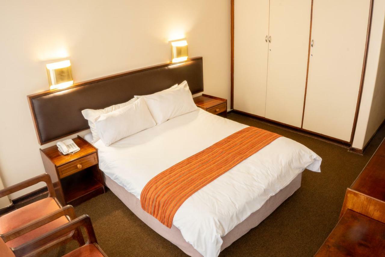 Elgro Hotel Potchefstroom Eksteriør bilde