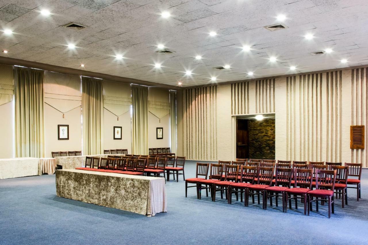 Elgro Hotel Potchefstroom Eksteriør bilde